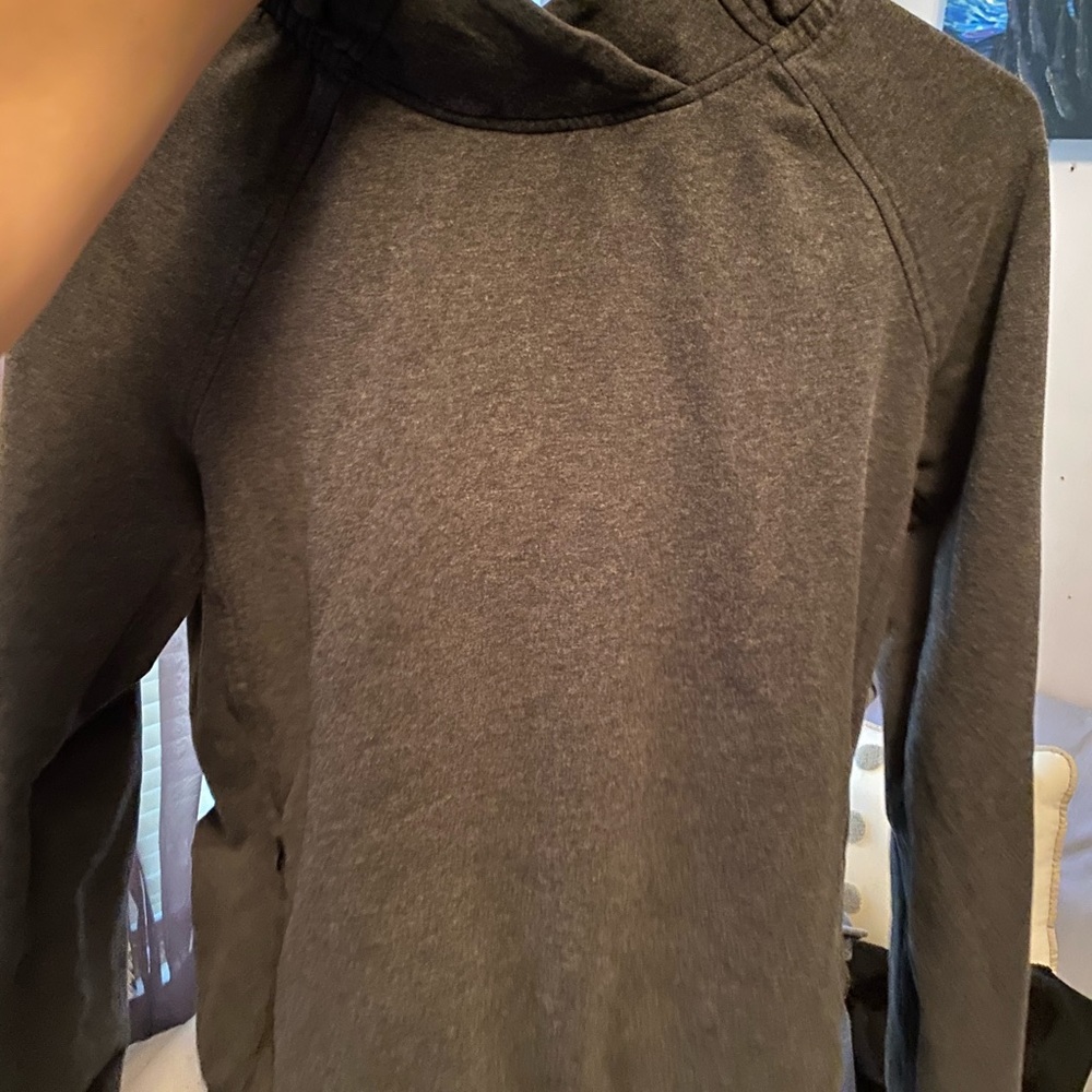 Lululemon sweatshirt